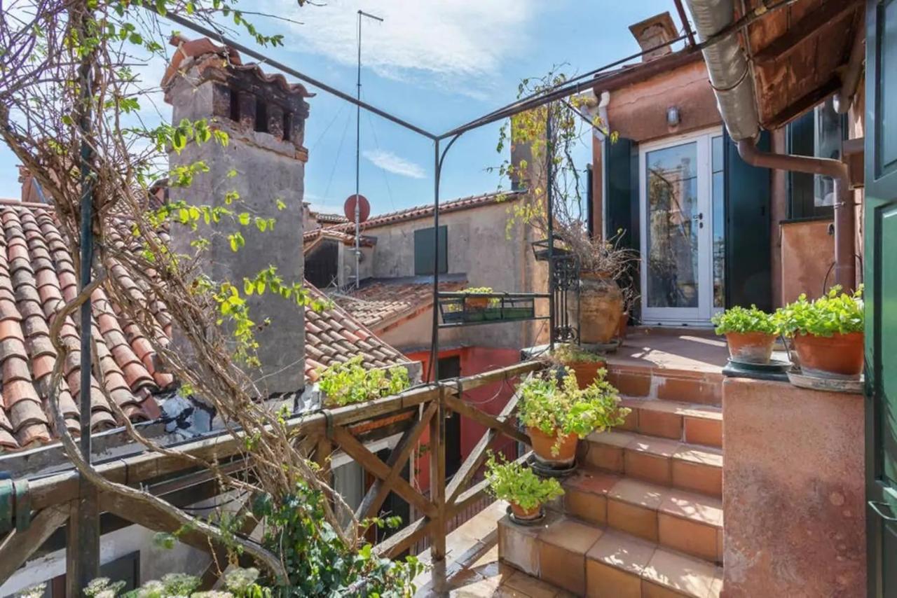 Apartamento ֍ Splendido Attico - Arsenale - Con Terrazza ֍ Venecia Exterior foto